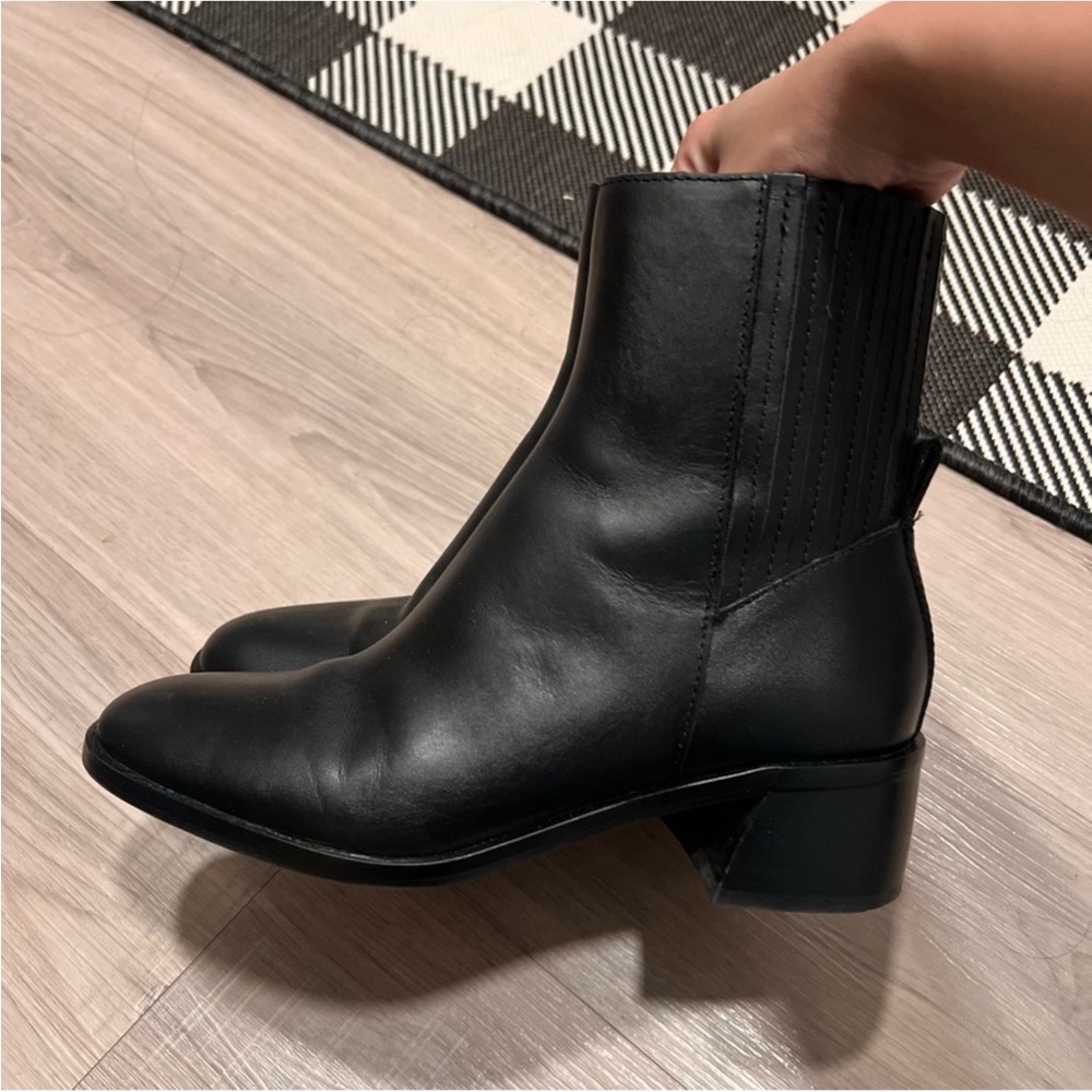 Dolce Vita Linny H2o Boots Leather Booties
